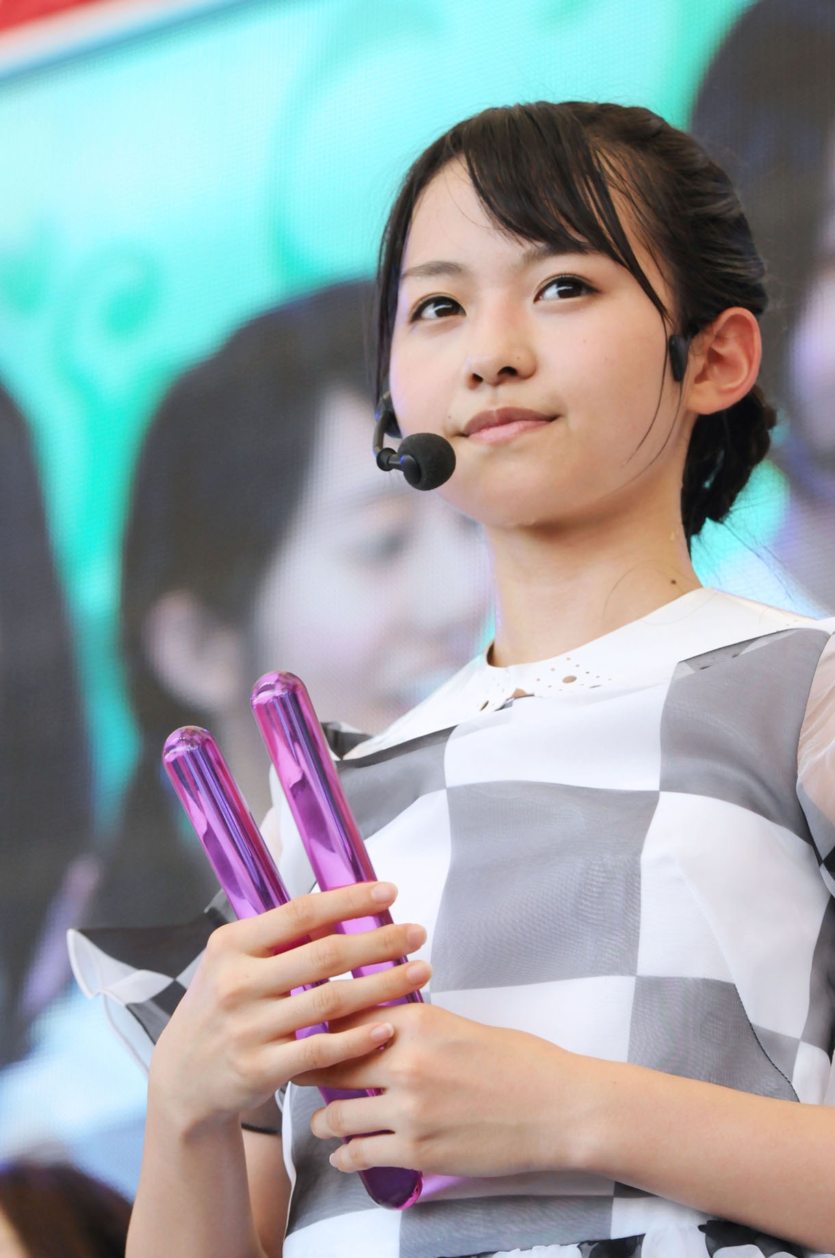 伊藤万理華