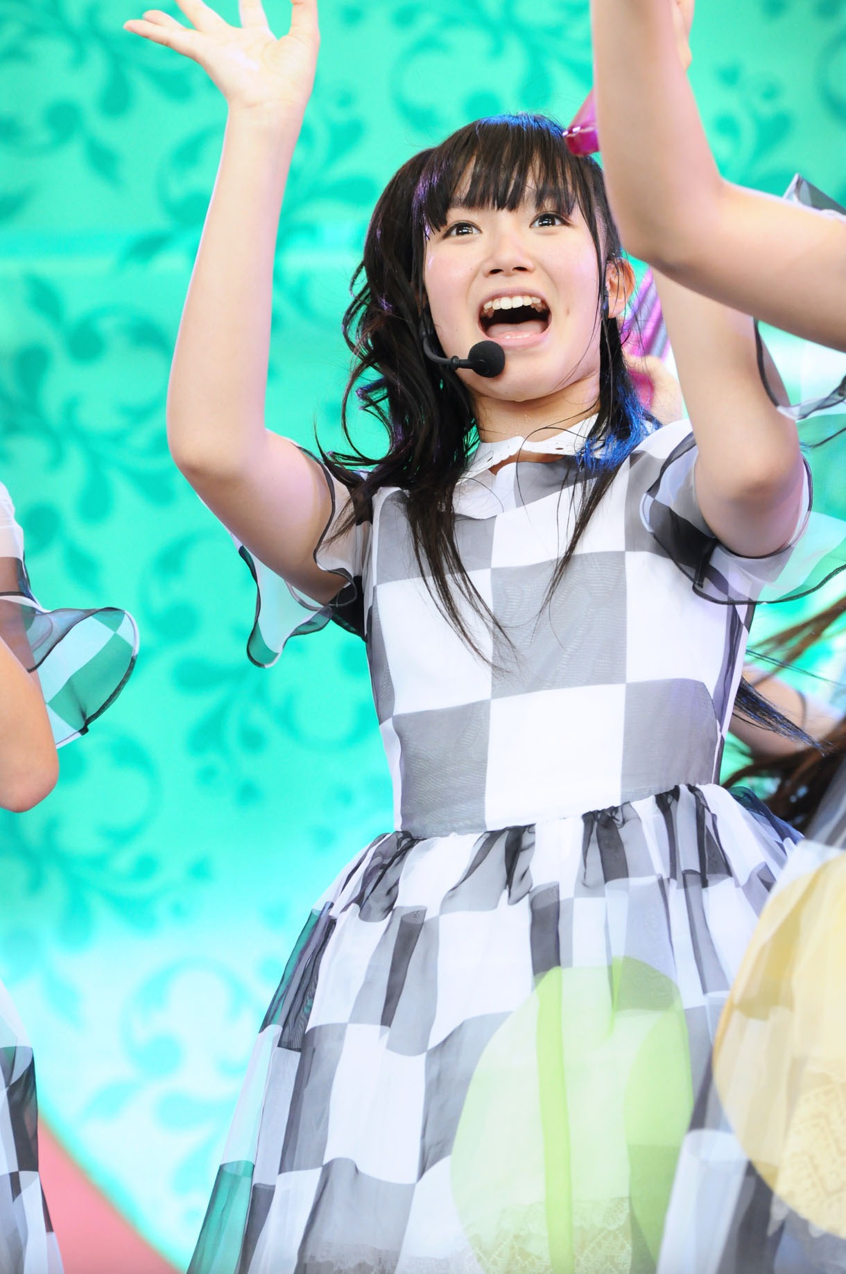 中元日芽香