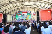 「お台場合衆国めざましライブ」の様子。