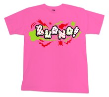 Tシャツのカラーは推しに応じて選ぼう。写真は嗣永桃子カラーのピンク。