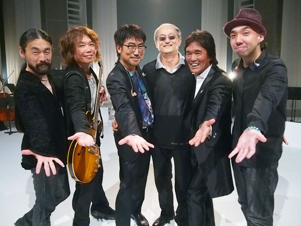 写真左から、河村“カースケ”智康、小倉博和、亀田誠治、石田弘エグゼクティブディレクター、松崎しげる、皆川真人。