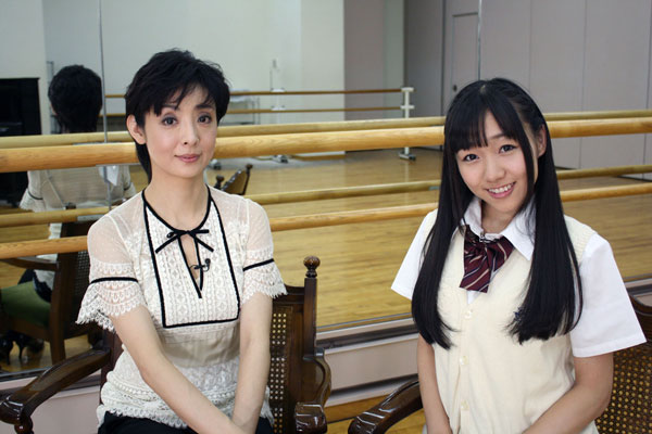 須田亜香里×草刈民代