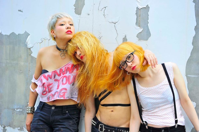 真っ赤なルージュズ