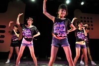 写真は8月18日に渋谷duo MUSIC EXCHANGEで行われた定期ライブのワンシーン。