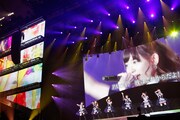「PARTYが始まるよ」を歌うAKB48初期メンバー。 (C)AKS
