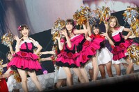 「アイドルなんて呼ばないで」を歌う前田敦子、大島優子、小嶋陽菜、板野友美（写真は8月26日公演より）。 (C)AKS