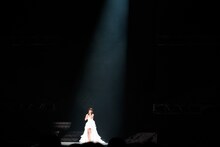 前田敦子（写真は8月26日公演より）。 (C)AKS