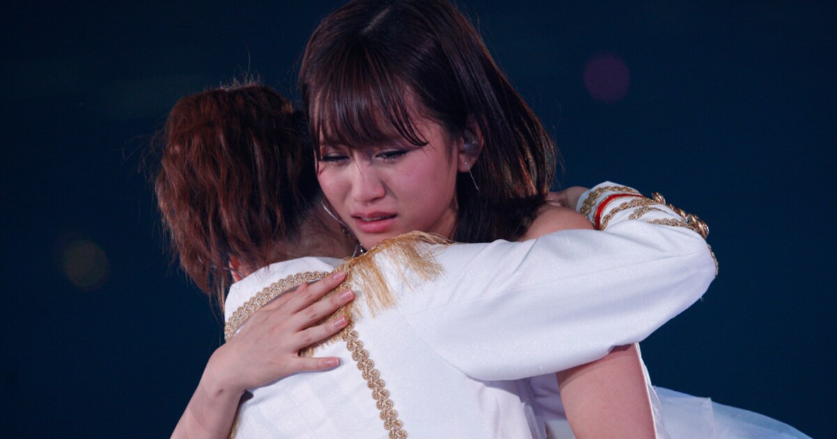 AKB48ドーム最終日に前田敦子号泣「私の青春の全て」 - 音楽ナタリー