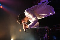 石崎ひゅーい（撮影：hajime kamiiisaka）