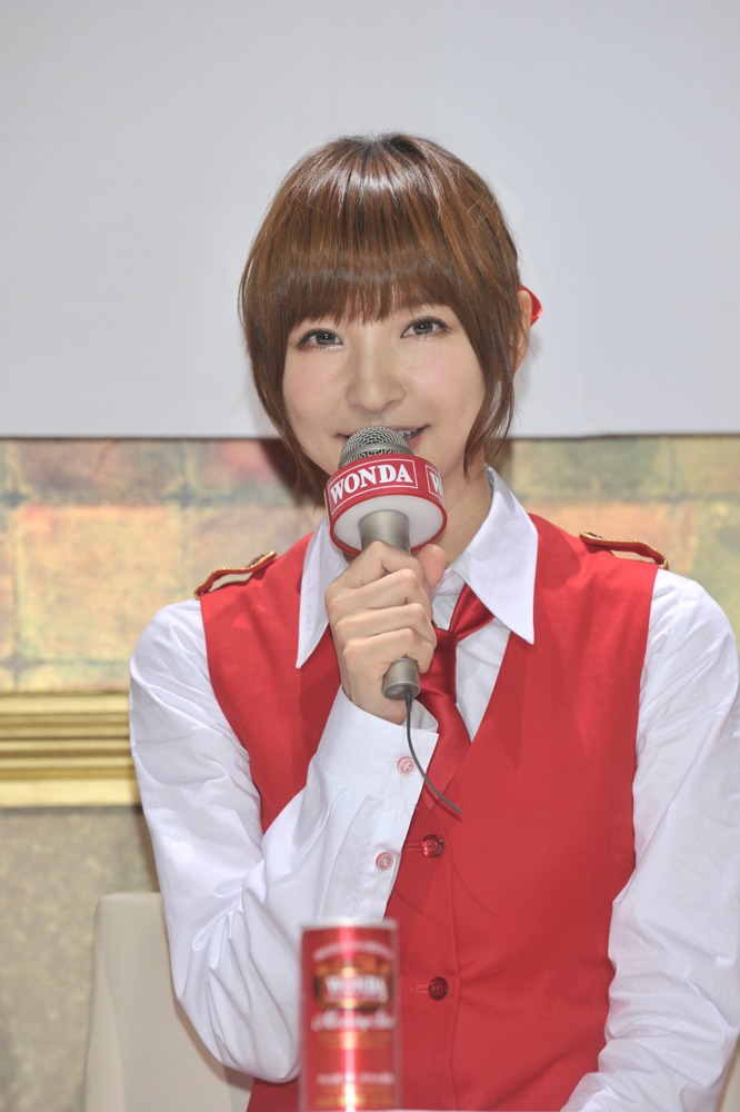 篠田麻里子
