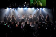 「鳥は青い空の涯を知らない」を初披露するSKE48紅組。 (C)AKS