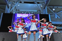 写真は本日の私立恵比寿中学 MEGA WEB トヨタシティショウケース公演より。