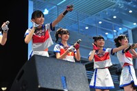 「ツアーファイナルに来てくれるかなー？」というメンバーの問いかけに、客席からは「いいともー！」の声が。