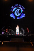 今週の人気の画像2位は「aiko茅ヶ崎無料ライブ、31000人に熱唱と花火1000発贈る」より、aiko。