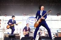 THE BAWDIES
