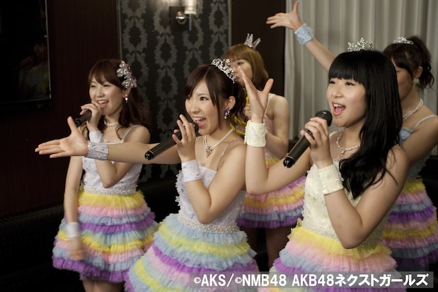 AKB48ネクストガールズによる動画撮影の様子。