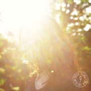 宮崎薫、アルバム「9 STORIES」でメジャーデビュー