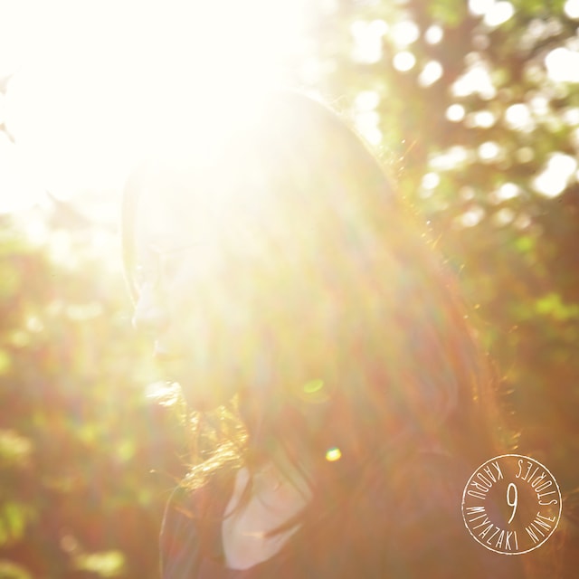 宮崎薫「9 STORIES」CD+DVD盤ジャケット