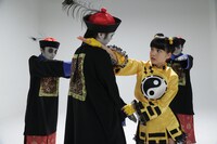 「好好！ キョンシーガール～東京電視台戦記～」の撮影シーン。 (C) 好好！キョンシーガール製作委員会