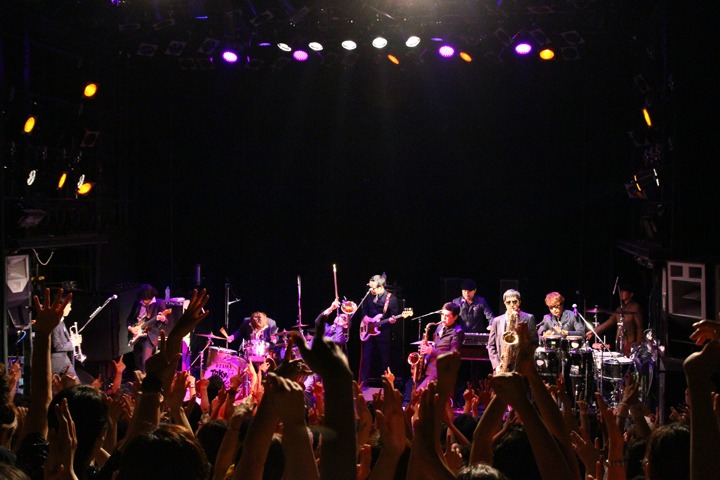 写真は9月7日のライブの模様。（Photo by 西田樹）