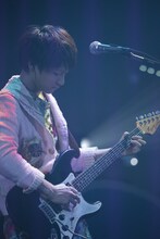 takuya（G）（photo by susumu miyawaki）