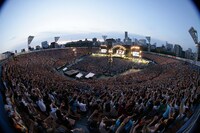 FUNKY MONKEY BABYS横浜スタジアム公演の模様。