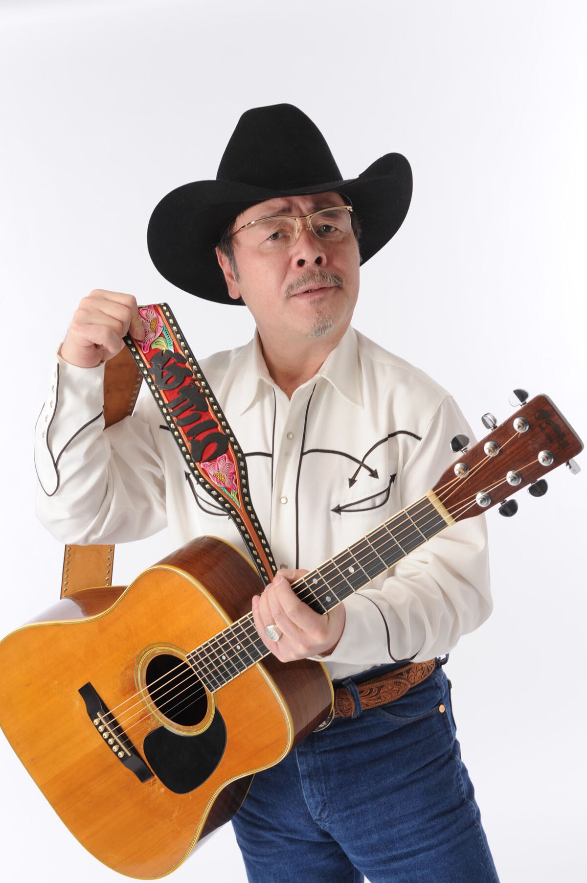 なぎらけんいち、はちみつぱいメンバーらバックに歌う「春歌」初CD化