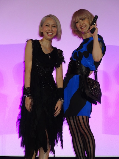 中島美嘉（写真左）と松嶋尚美（写真右）。