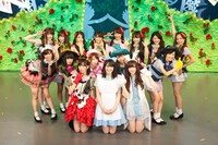 写真は9月4日公演の第2幕出演キャスト。