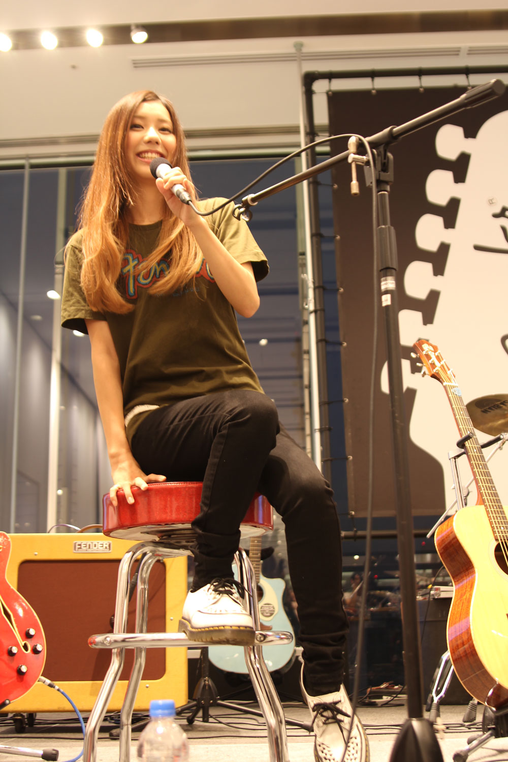 TOMOMI（B, Vo）