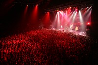 山中さわお（Vo, G）は、Zepp Tokyoでのライブの最後に「いい夜だった。こんな夜をこれから何度も何度も重ねていきたい。また会える日を楽しみにしてるよ。サンキュー、バスターズ！」と語っている。