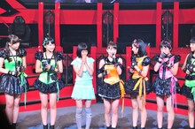 小田さくらがモーニング娘。11期メンバーとして迎え入れられた。