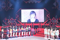 初期メンバーの安倍なつみからの動画メッセージ。