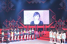 初期メンバーの安倍なつみからの動画メッセージ。