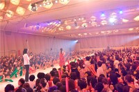 公開レコーディングが行われた8月9日の東京・グランドプリンスホテル新高輪国際館パミール公演の模様。