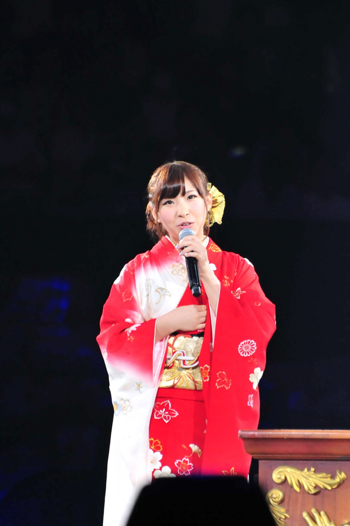 岩佐美咲