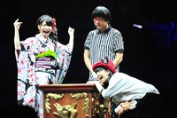 横山由依 vs 佐藤亜美菜