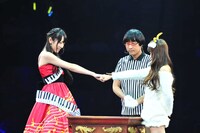 松井咲子 vs 永尾まりや