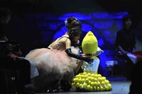 阿部マリア、市川美織（写真左から）