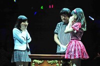 島崎遥香 vs 柏木由紀