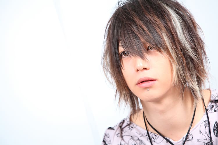 SuG武瑠、新曲に込めたバンドの原点と成長を語る - 音楽ナタリー