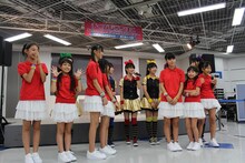 チームしゃちほこ＆たこやきレインボーの共演。