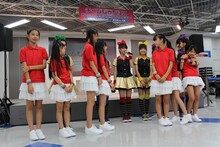 チームしゃちほこ＆たこやきレインボーの共演。