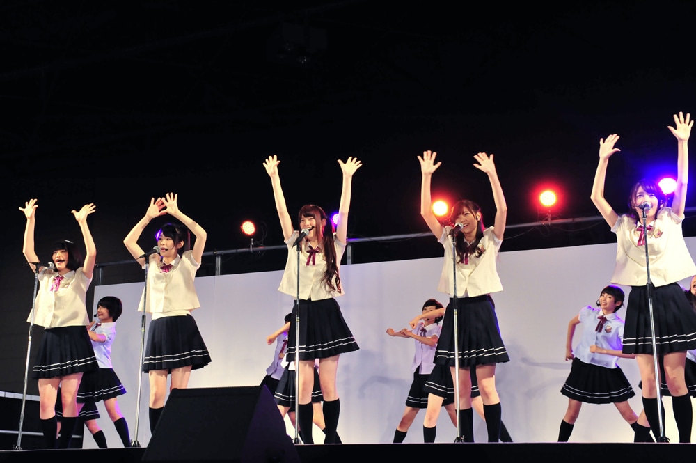 「走れ！Bicycle」発売記念全国握手会イベントの様子。
