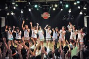 ライムベリー＆lyrical school、10人のコラボレーション。