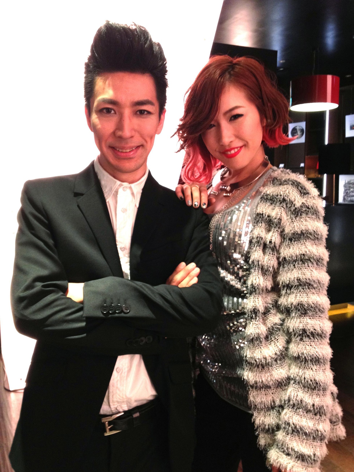 TAKAHIRO（写真左）とGILLE（右）。