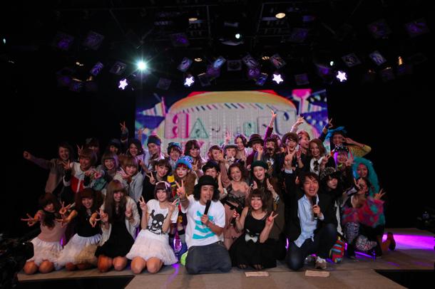 「HARAJUKU KAWAii!! FES 2012」イベントフィナーレの様子。