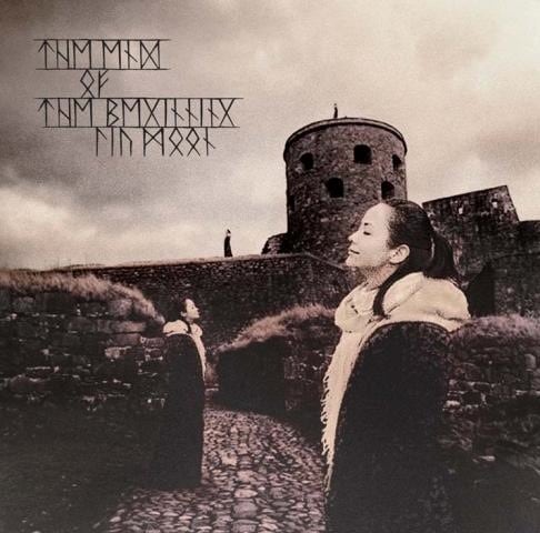 LIV MOON「THE END OF THE BEGINNING」ジャケット