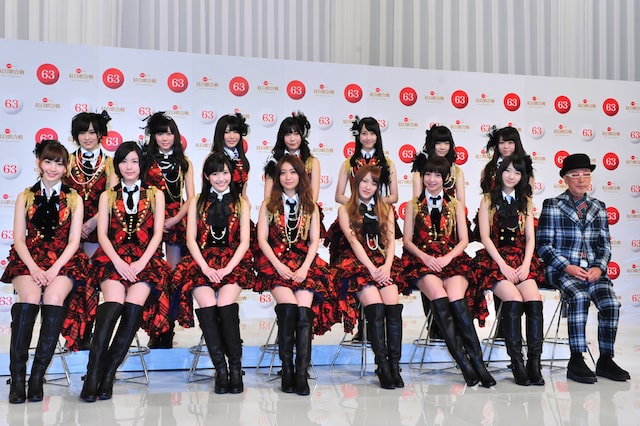 記者会見のフォトセッションより。