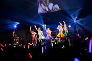 「スマイレージ ライブツアー2012秋 ～ちょいカワ番長～」横浜BLITZ公演の模様。